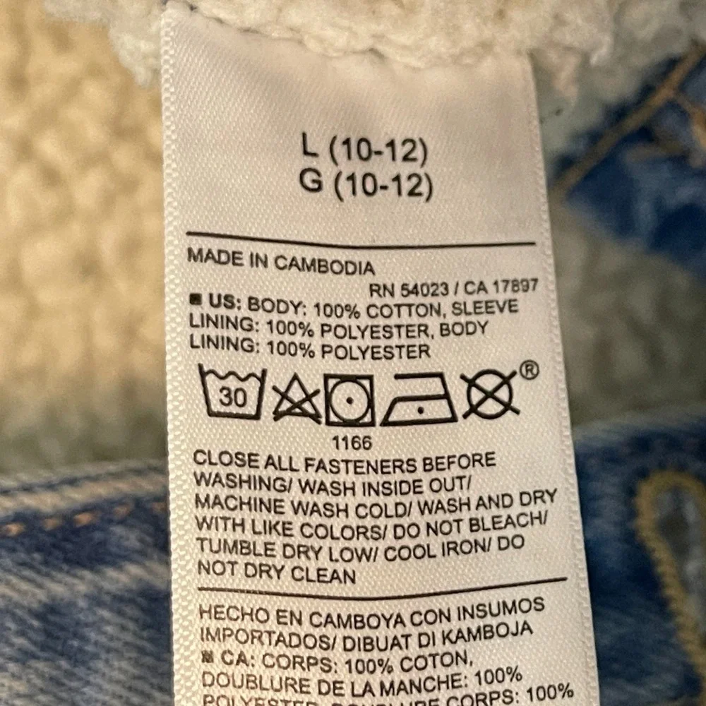 Old Navy Girls 90s Sherpa Lined Jean Trucker Cropped Blue Denim Jacket L 10/12